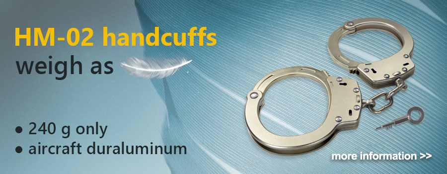 lightweight-metal-handcuffs-hm-02