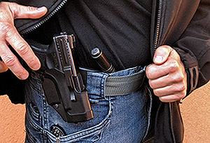 Compact expandable baton ExB-21HS in action
